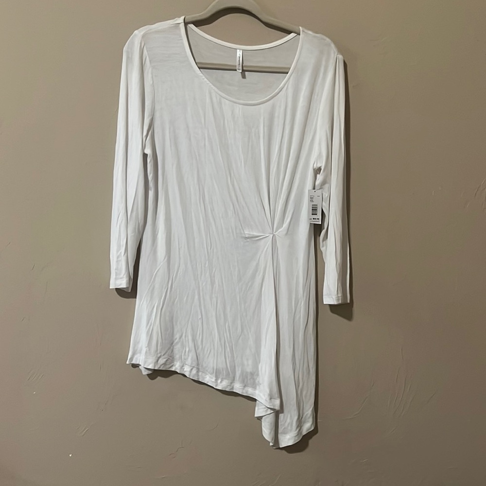 White long sleeve comfortable shirt